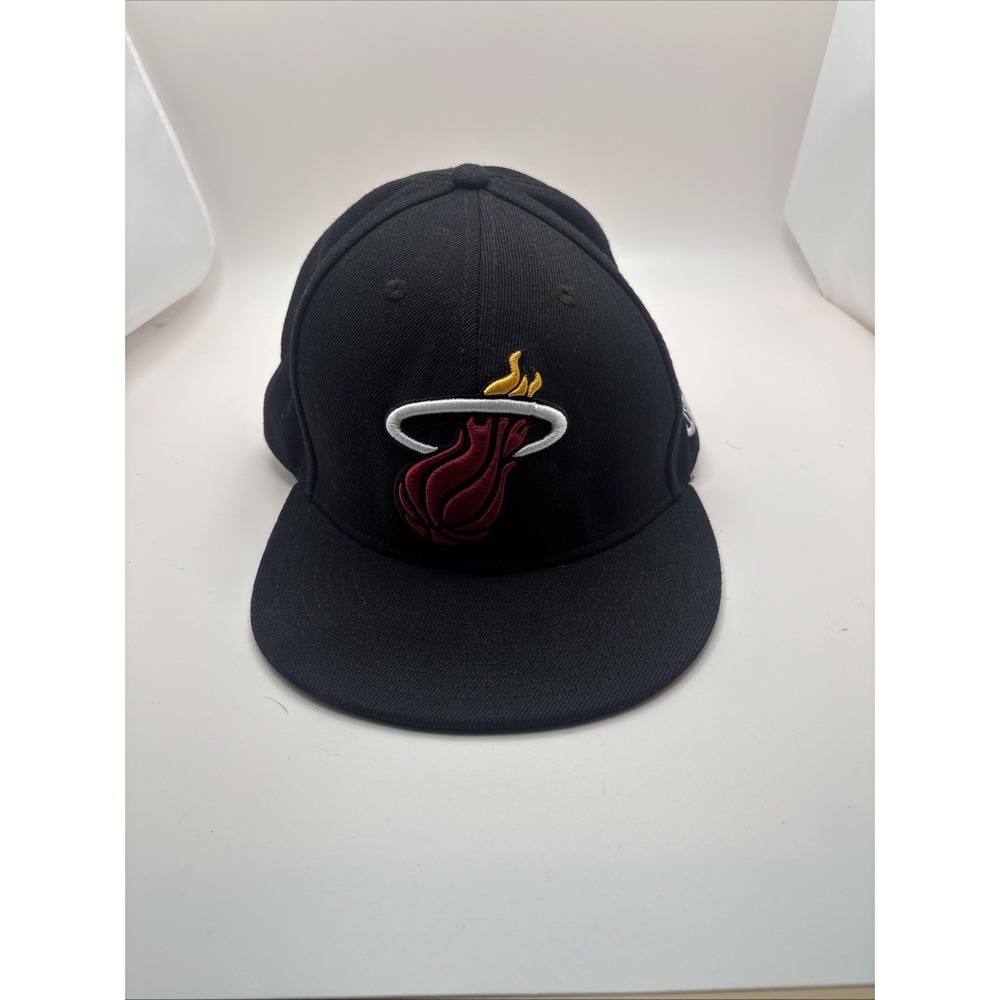 Ultra Game Miami Heat NBA Snapback Hat Black Flat Brim Adjustable Baseball Cap